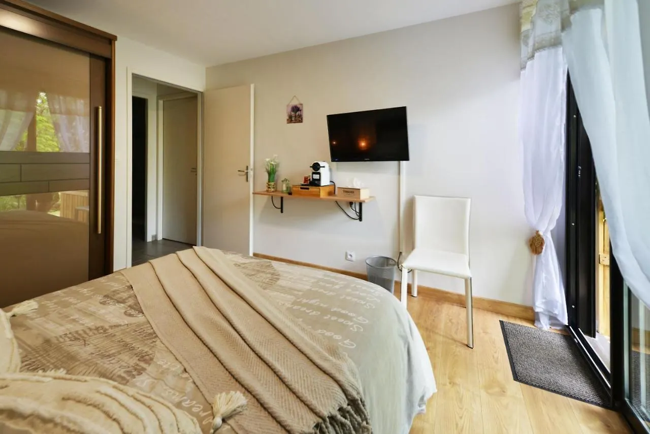 Chambres Et Table D'Hotes Du Calvaire Villefranche-de-Rouergue 0*,  França
